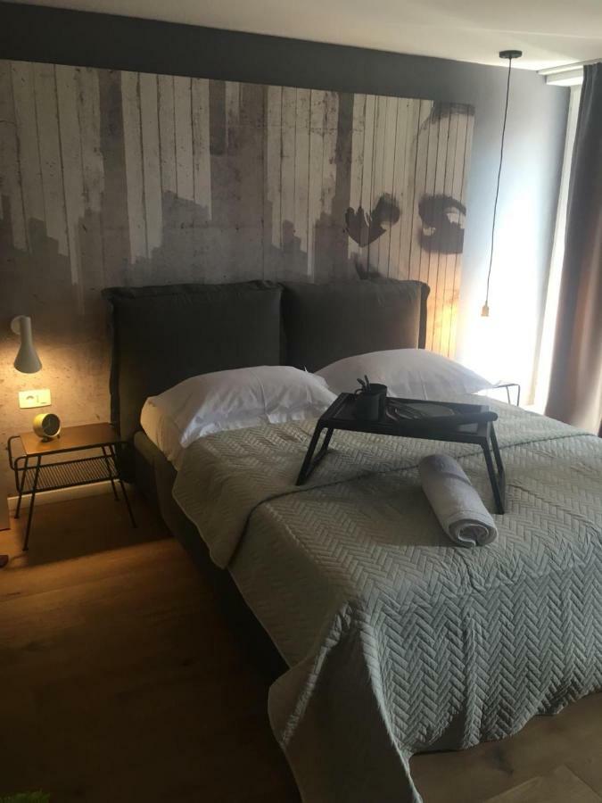 Sibinicum Luxury Rooms シベニク エクステリア 写真
